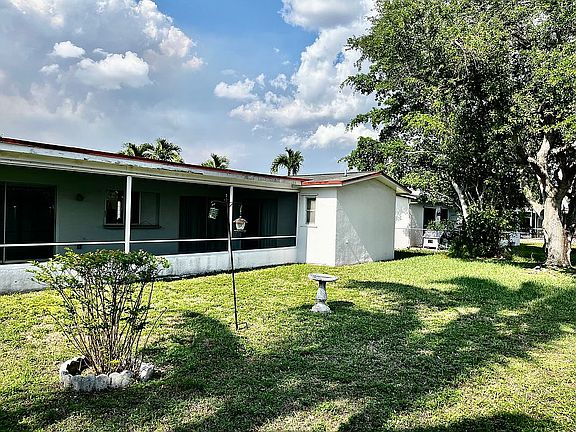 2nd image of 11390 NW 38th Pl