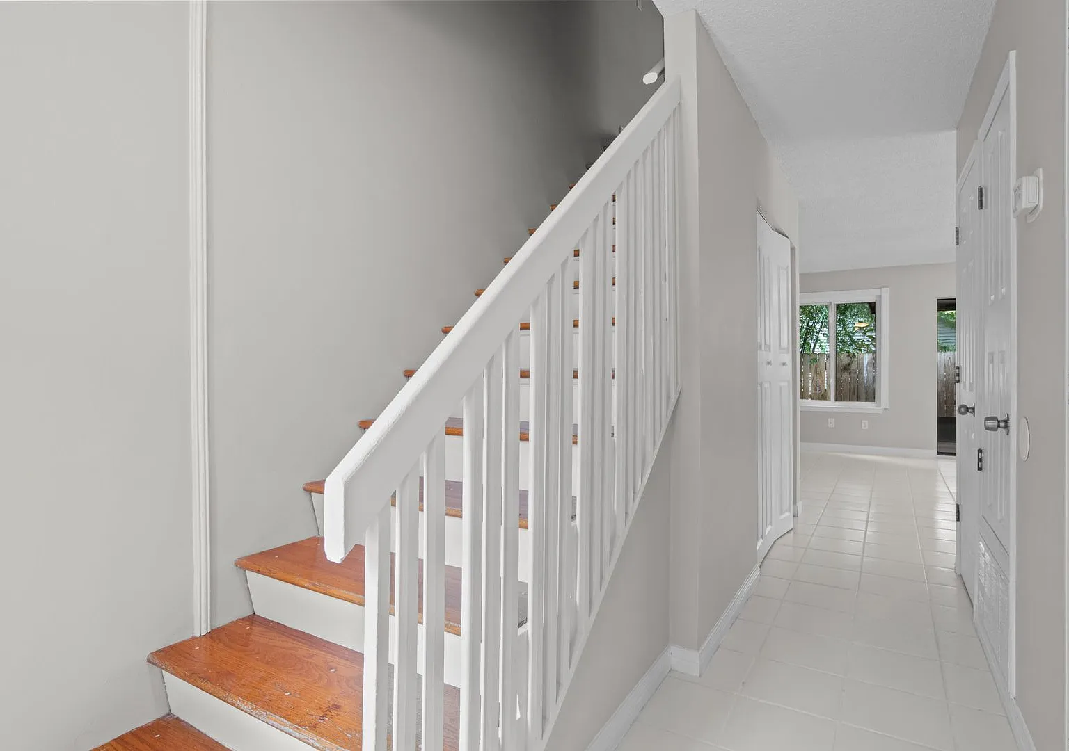 Great Townhouse in Central Pensacola — Photo 2
