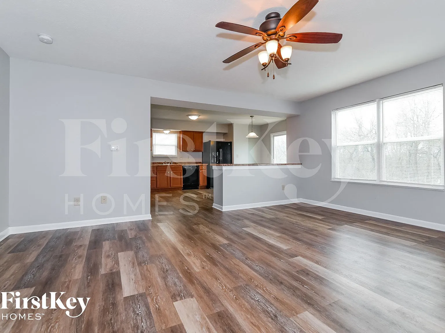 4 bed, 2.5 bath, 1710 sqft, $2,045 — Photo 4