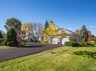 412 Cardinal Dr, Bloomingdale, IL