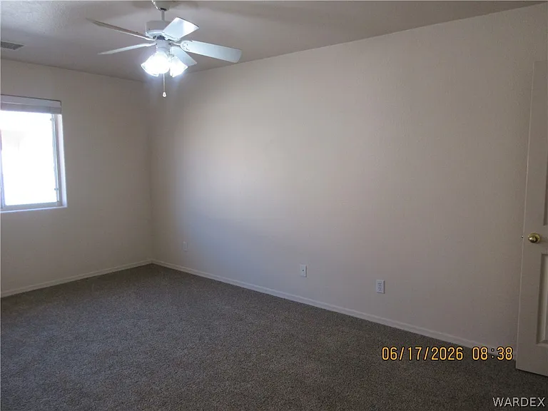 2747 Phoenix Ave — Photo 8