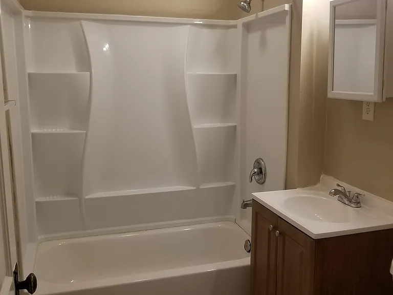 27 Fairview Ave #29 — Photo 3