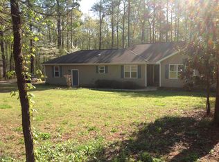 780 Grantham Dr, Cataula, GA 31804