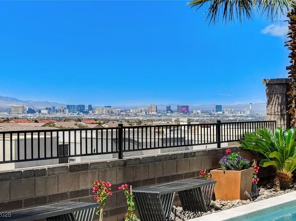 795 Glistening Light Ct, Henderson, NV 89052
