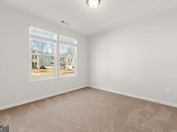 4th image of 1341 Jordan Brook Dr