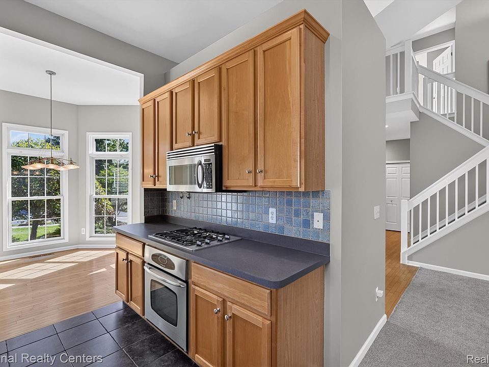 5590 River Park Ct, photo 14
