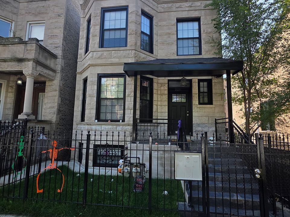 1st image of 3251 W Evergreen Ave Unit G