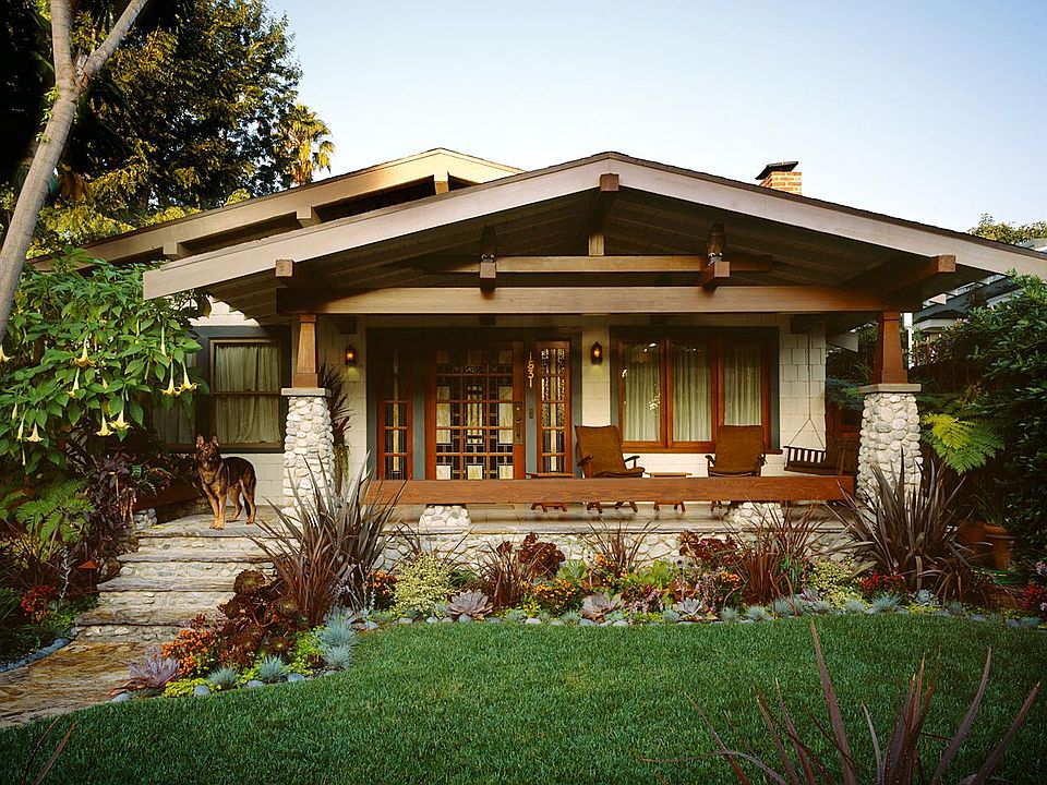 1st image of 1531 N Curson Ave