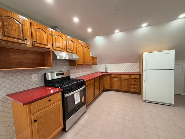 3913 Lyme Ave Floor 2, Brooklyn, NY 11224