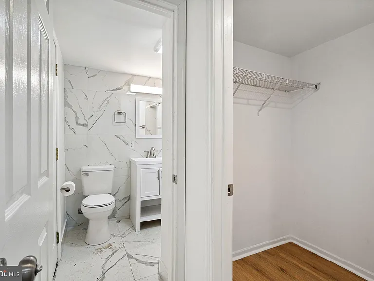 1821 Memphis St #1 — Photo 7