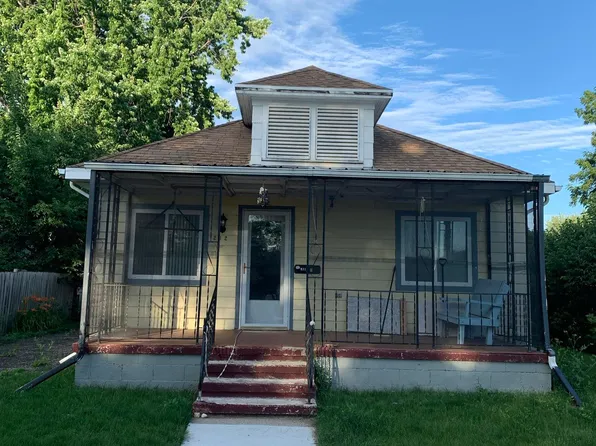 212 S Chicago Ave, Madison, SD 57042