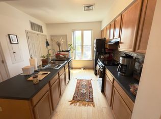 747 S 13th St #A, Philadelphia, PA 19147