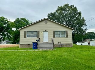 215 E St, Martin, TN 38237