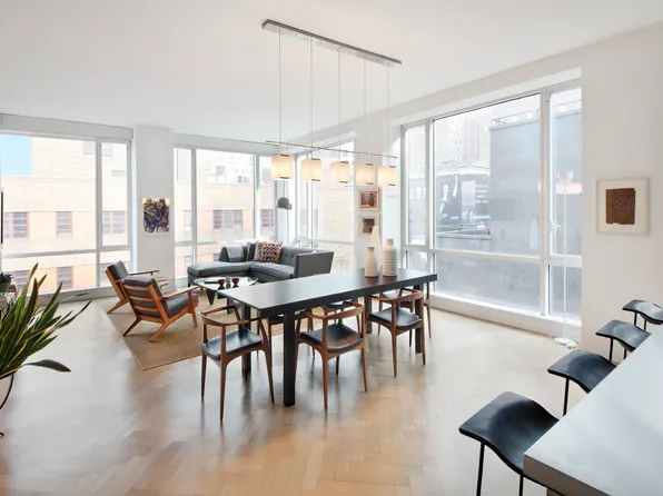 330 Spring Street image 1 of 4