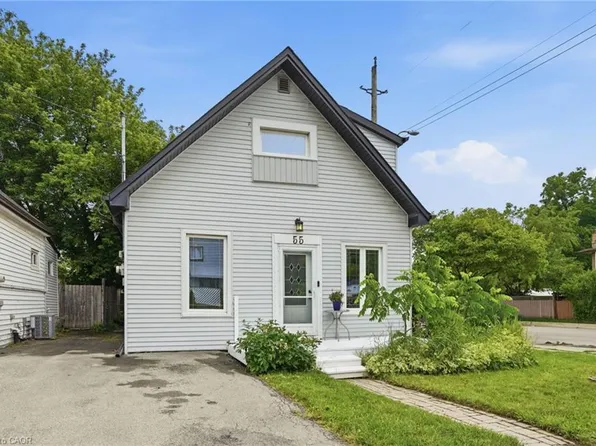 55 E 32nd St, Hamilton, ON L8V 3R7