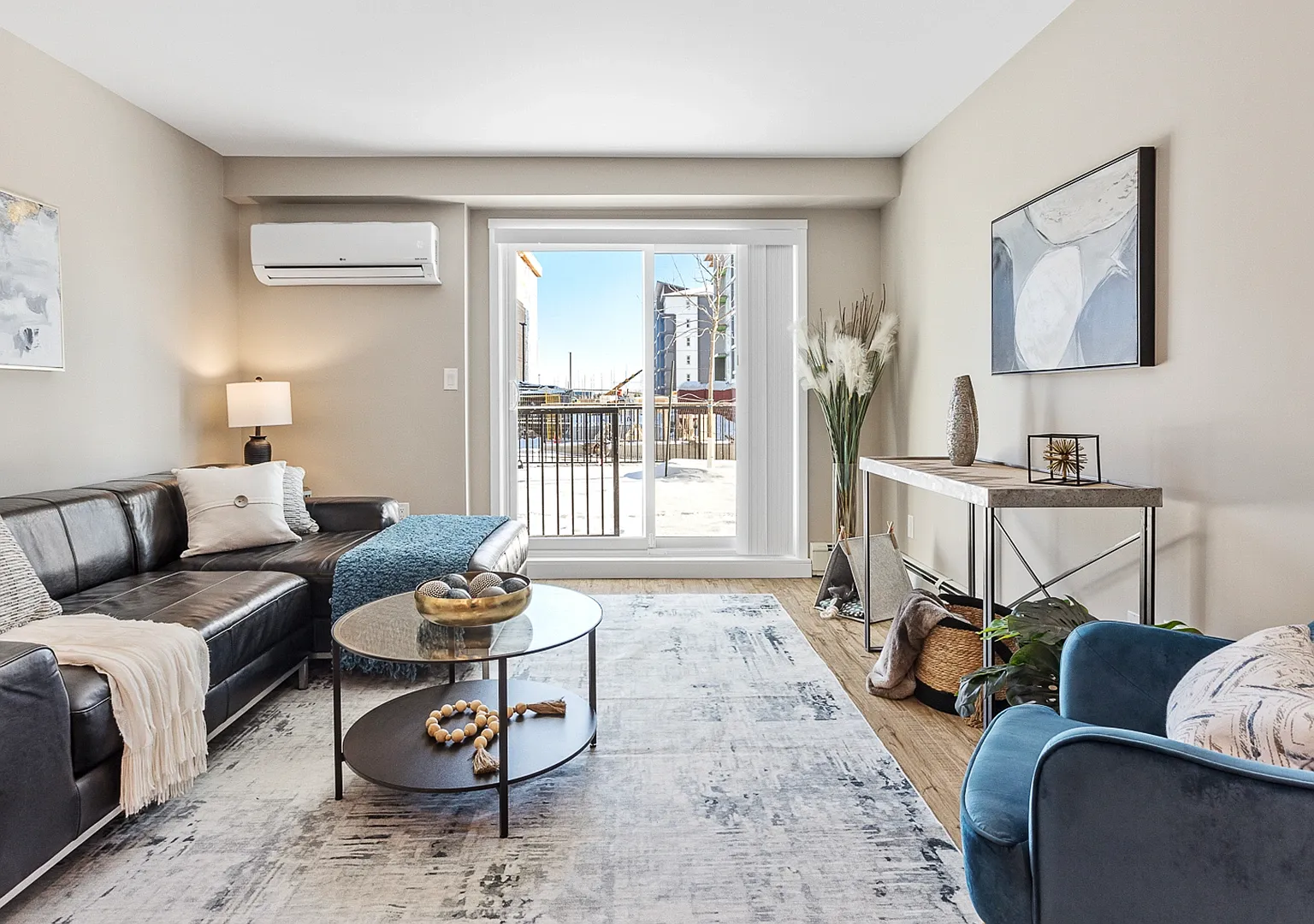 Rhythm Apartments — Photo 4