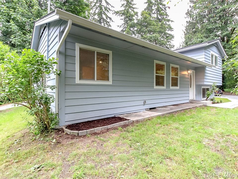 1st image of 6213 96th Dr SE