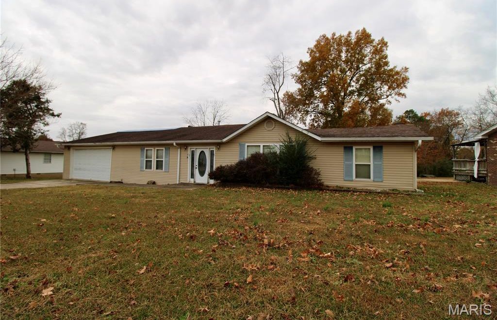 1712 Seifert Dr, Poplar Bluff MO - Owner Finance Home