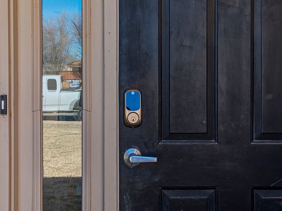 5th image of 8406 Canton Ave