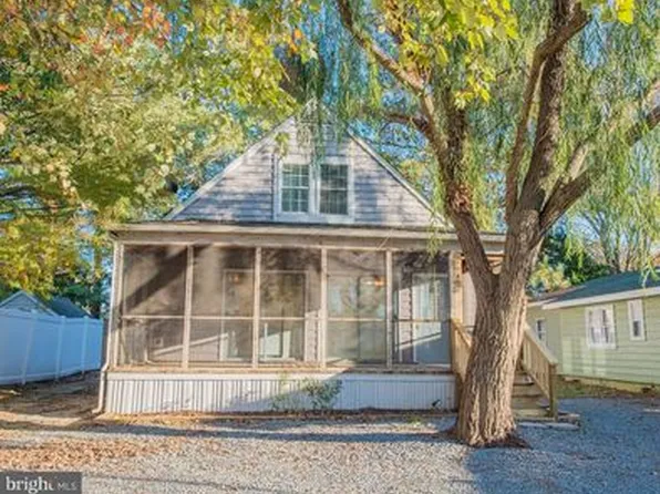 20471 Lincoln St #B, Rehoboth Beach, DE 19971