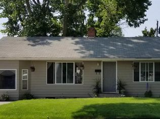 1917 W 3rd Ave, Kennewick, WA 99336