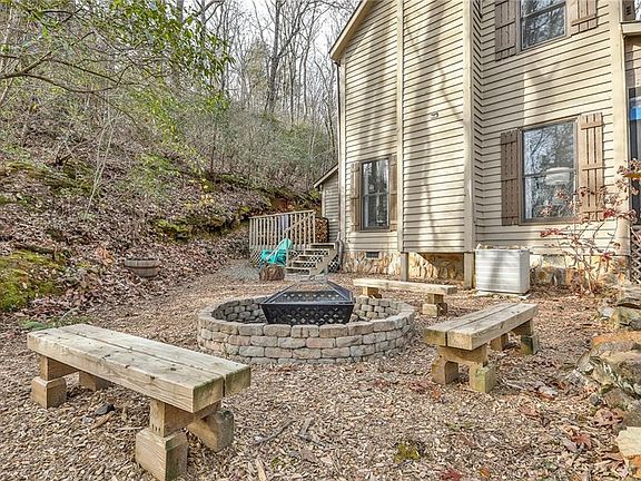 4th image of 43 Indian Gap Dr