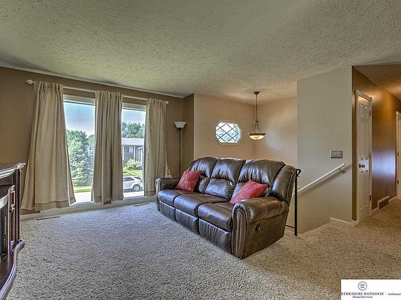 5th image of 14714 Willow Creek Dr