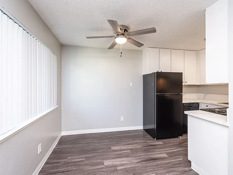 Villa Roma Apartments. — Photo 14
