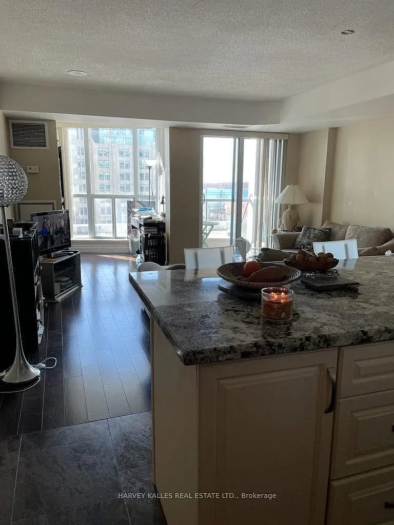 2 bed, $3,400 — Photo 4
