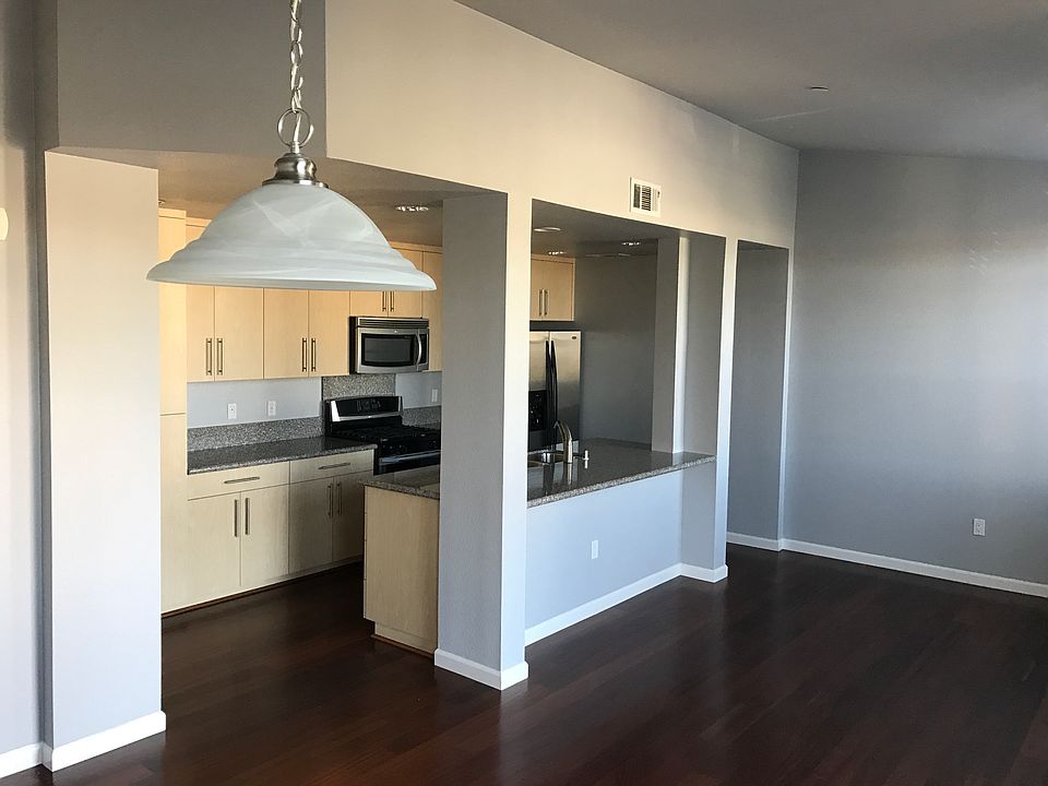1st image of 1057 Saginaw Ter Unit 304
