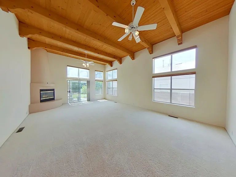 4016 Pasaje Pl NW — Photo 9