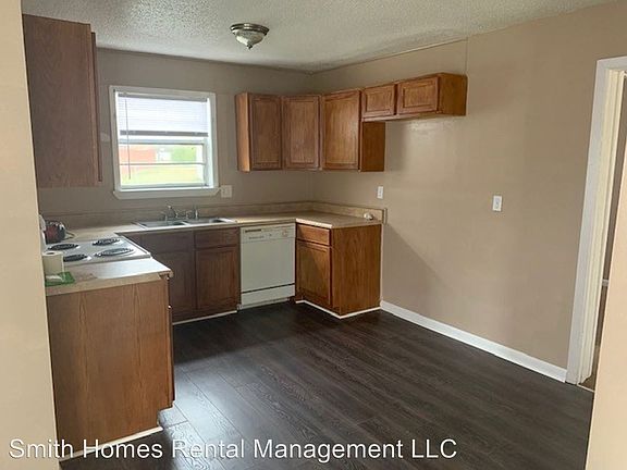 4th image of 2324 Heritage Dr