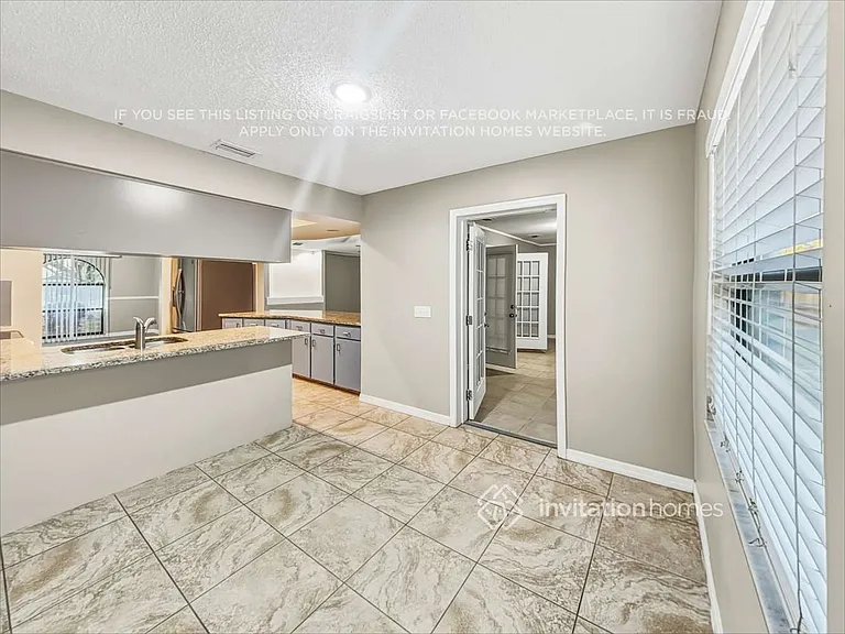 2112 Jonathan Ln — Photo 7
