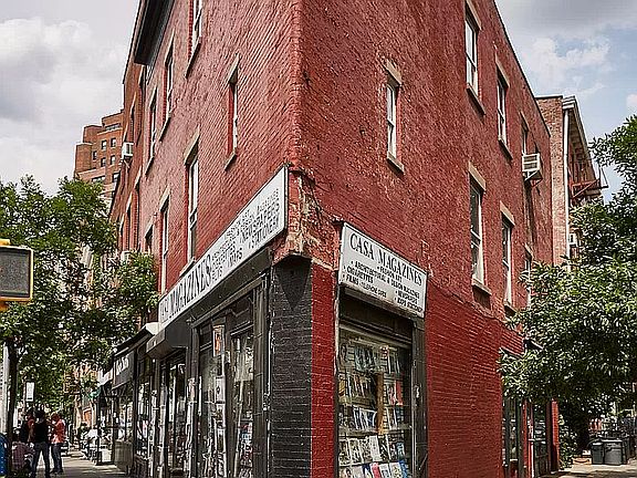 4th image of 24 Jane St APT 1B