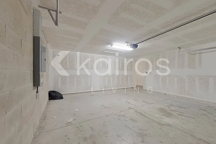 262 Grenada St — Photo 23