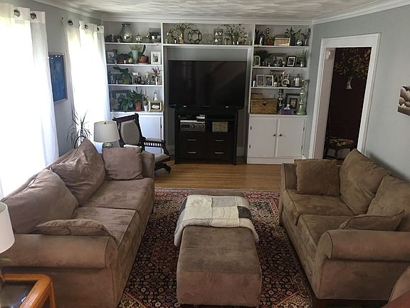 Period Built ins and tons of natural light with 3 southern exposed windows