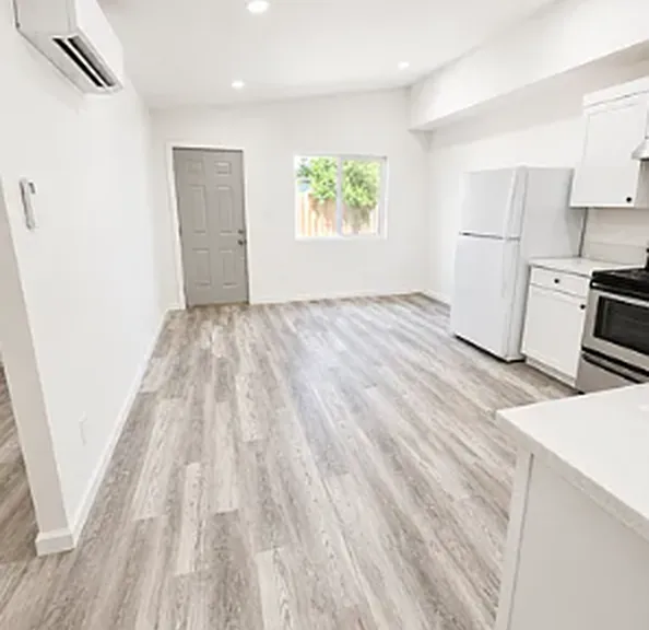 224 W G St #2B — Photo 1