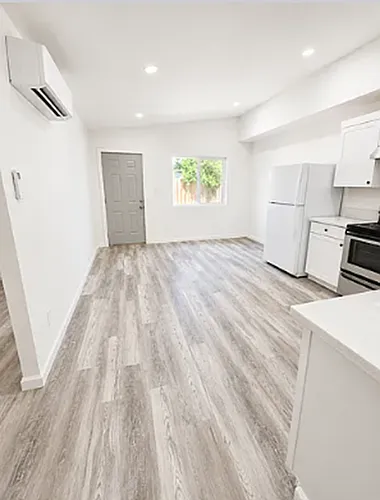 224 W G St Photo 1 224 W G St Photo 1