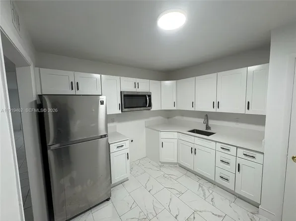 4801 NW 22nd Ct APT 103, Fort Lauderdale, FL 33313