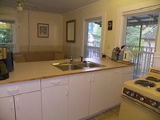4th image of 33 Miller Ave #38