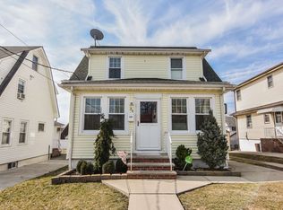 34 Vincent Ave, Staten Island, NY 10306