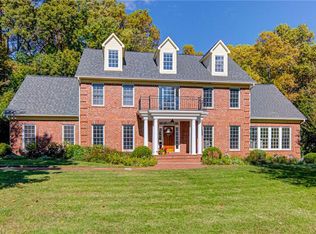 5906 Tarleton Dr, Oak Ridge, NC 27310