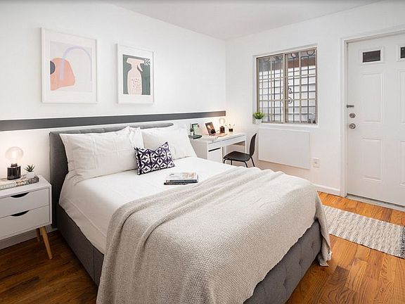 5th image of 102 Jefferson St #2B
