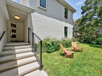 8306 Mescalero Cv, Austin, TX, 78736