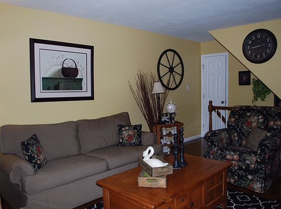 2nd image of 303 Malvine Ave