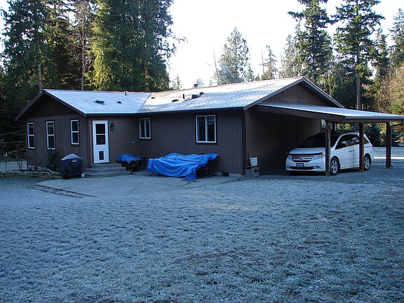 4th image of 2556 Sandy Dr