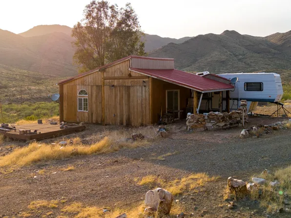 25795 S OLD STAGE Road, Congress, AZ 85332