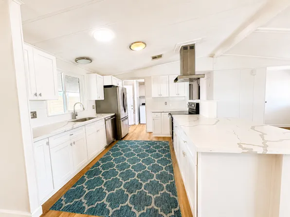 9317 E Cactus Ln S, Sun Lakes, AZ 85248