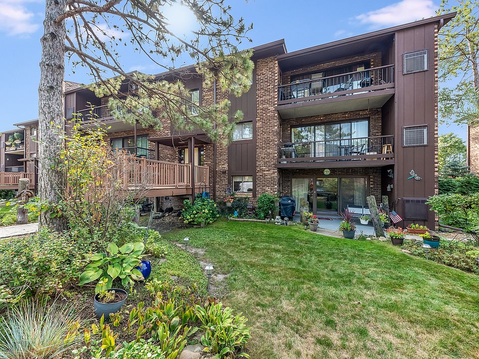 1st image of 65 Pier Dr APT 102