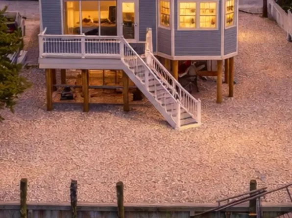 62 W Anchor Drive, Little Egg Harbor, NJ 08087